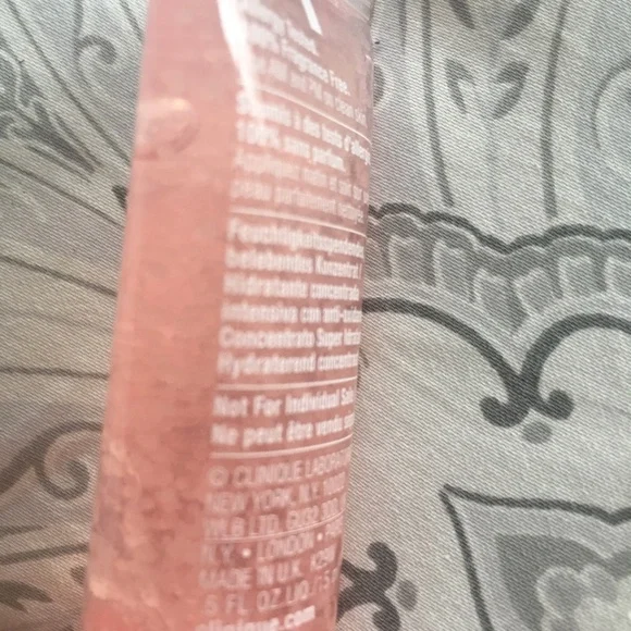 SOLD-Clinique Moisture Surge Hydrating Concentrate - Picture 4 of 4